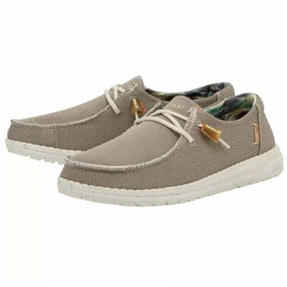 Hey Dude Women’s Wendy Eco Sox Tan Taupe Lightweight Slip-On Shoes Loafers Sz 10